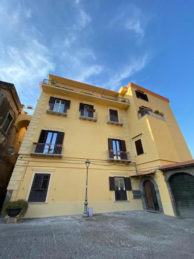 Vesuvio House appartamento indipendente e centrale Sant'Agnello Extérieur photo